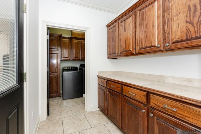 58510 Village Dr, Plaquemine, LA 70764