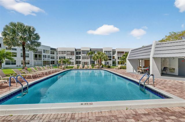 6650 Royal Palm Boulevard 207C, Margate, FL 33063