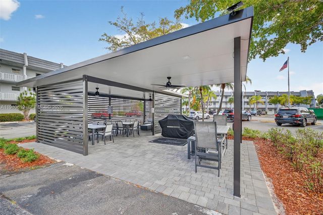 6650 Royal Palm Boulevard 207C, Margate, FL 33063