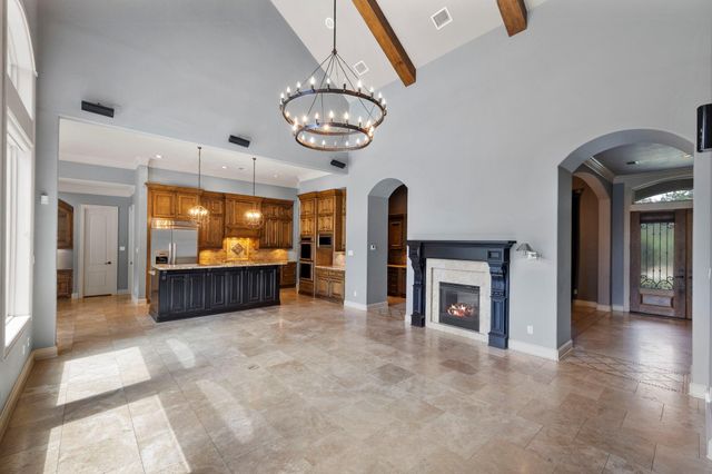 3 Pendleton Park Point, The Woodlands, TX 77382