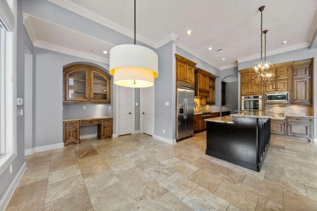 3 Pendleton Park Point, The Woodlands, TX 77382