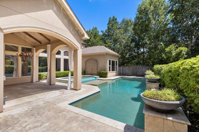 3 Pendleton Park Point, The Woodlands, TX 77382