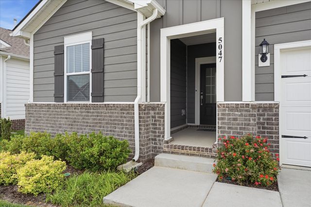 5047 Mifford Dr, Smyrna, TN 37167