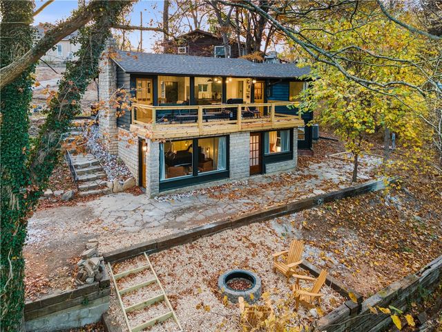 701 E Electric Street, Rogers, AR 72756