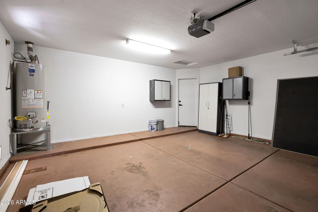 Image 33 of property listing at 3126 E Captain Dreyfus Avenue, Phoenix, AZ 85032