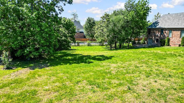 10 Fiddlesticks Trail, Rogers, AR 72758