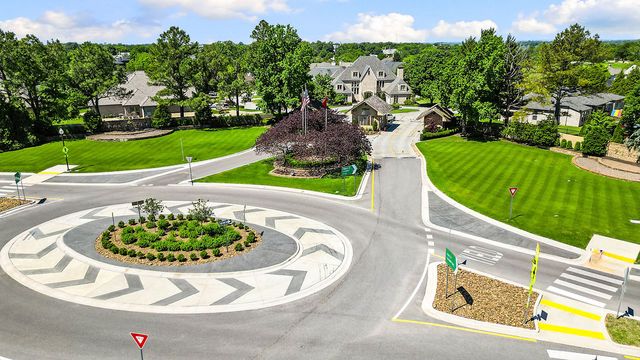 10 Fiddlesticks Trail, Rogers, AR 72758