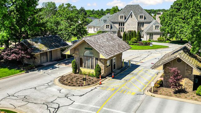 10 Fiddlesticks Trail, Rogers, AR 72758