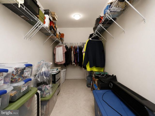260 STAGGERBUSH RD, Williamstown, NJ 08094