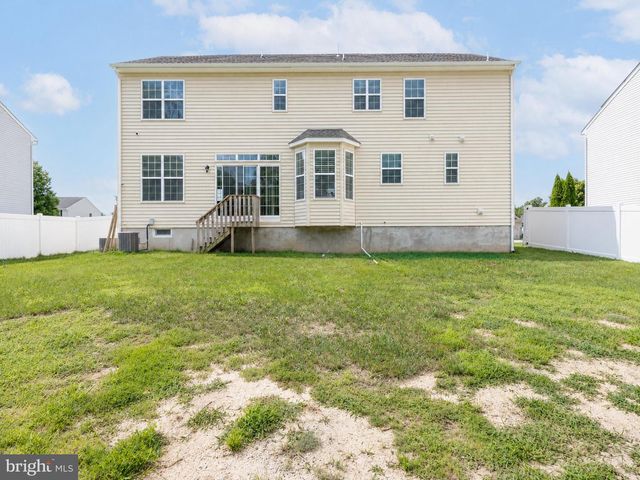 260 STAGGERBUSH RD, Williamstown, NJ 08094