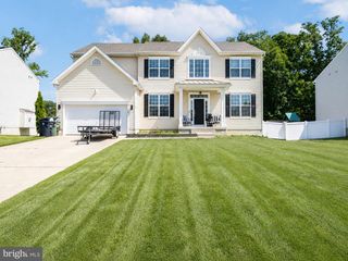 260 STAGGERBUSH RD, Williamstown, NJ 08094