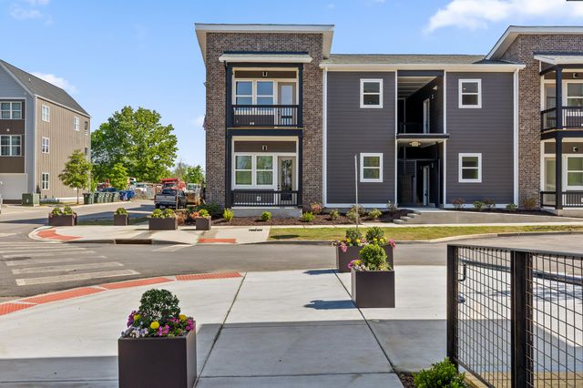 2405 E 18th Street, Chattanooga, TN 37404