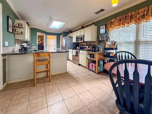 1983 Trestlebrook Way, Buford, GA 30519