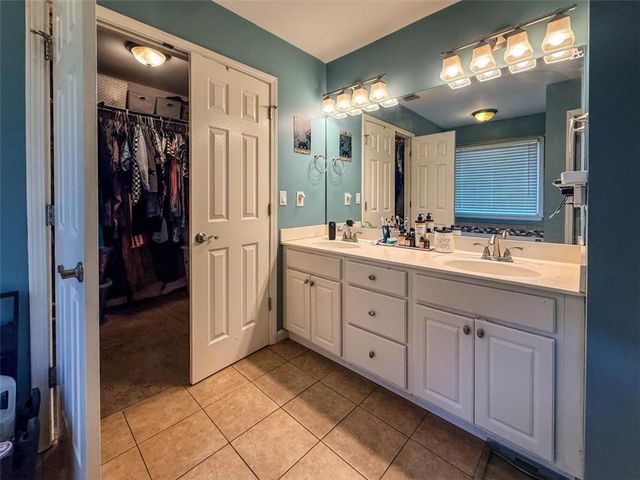 1983 Trestlebrook Way, Buford, GA 30519