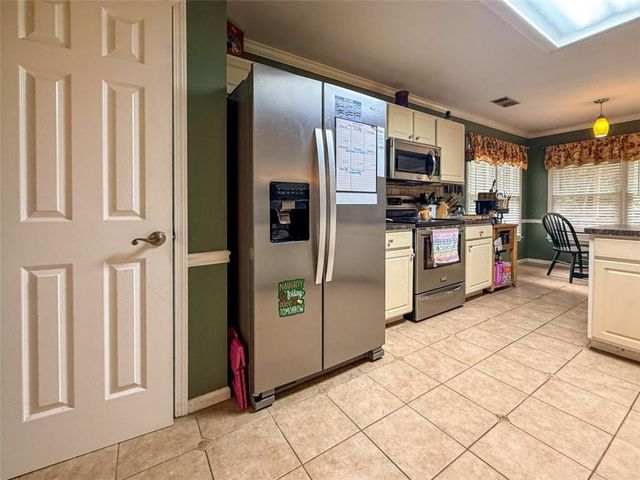 1983 Trestlebrook Way, Buford, GA 30519