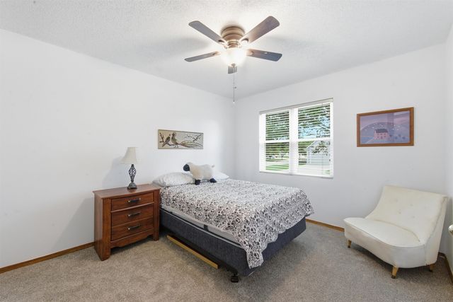 857 N Crest Ct, Wichita, KS 67206