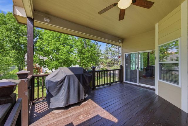 857 N Crest Ct, Wichita, KS 67206