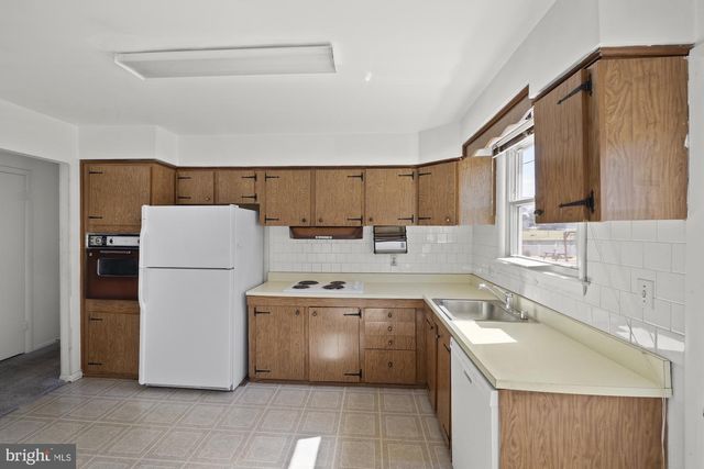 8605 LUCERNE RD, Randallstown, MD 21133