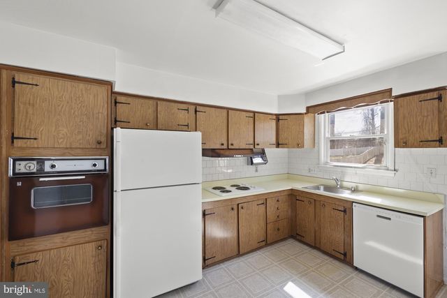 8605 LUCERNE RD, Randallstown, MD 21133