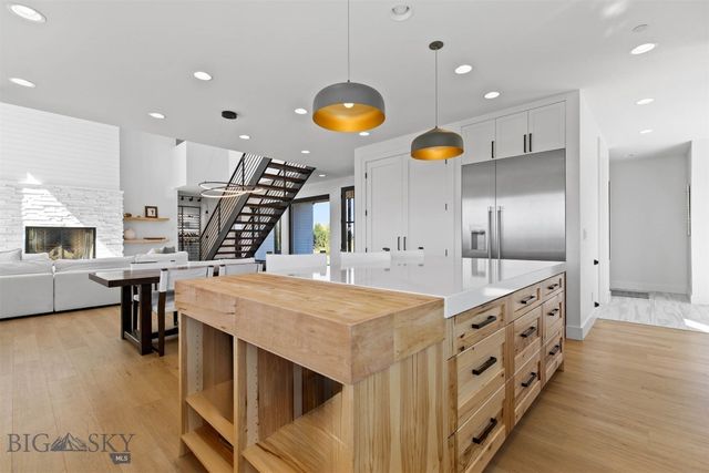 510 Cold Smoke Drive, Bozeman, MT 59715