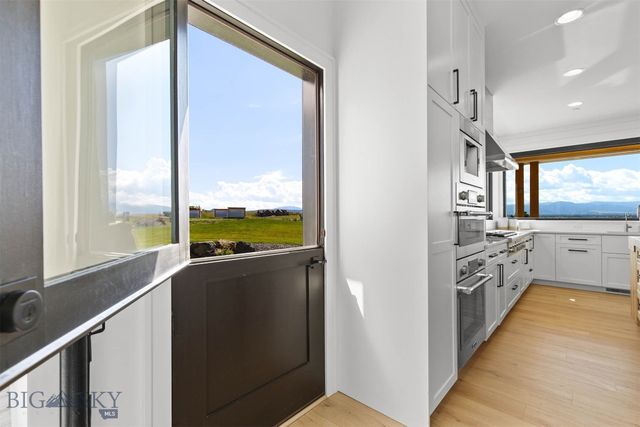 510 Cold Smoke Drive, Bozeman, MT 59715