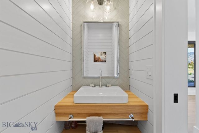 510 Cold Smoke Drive, Bozeman, MT 59715