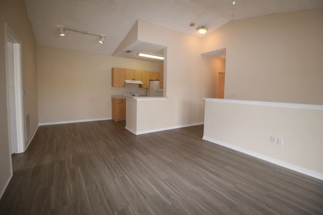 10360 S Fox Trail Road 1602, Royal Palm Beach, FL 33411