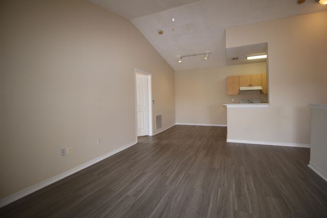10360 S Fox Trail Road 1602, Royal Palm Beach, FL 33411
