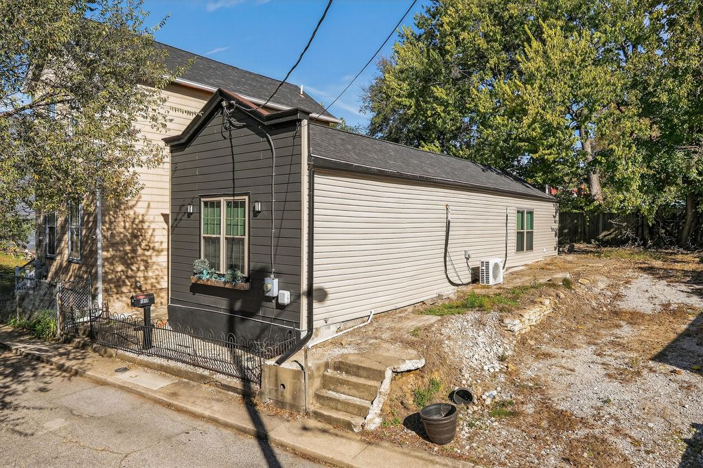 1012 Jackson Street, Covington, KY 41011