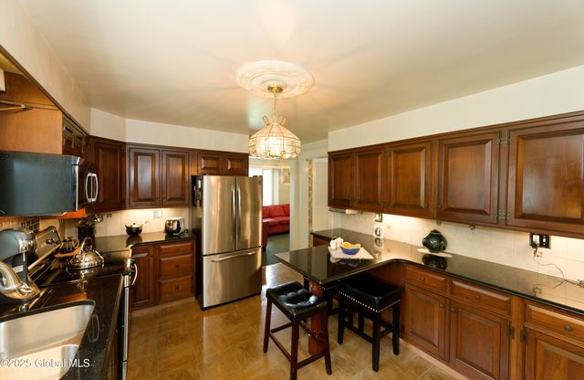 2 24th Street, Troy, NY 12180