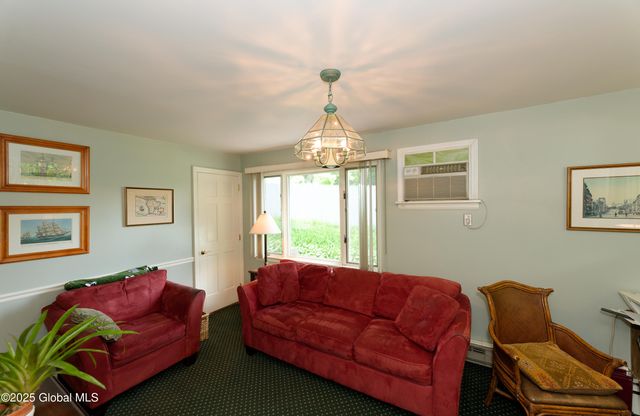 2 24th Street, Troy, NY 12180