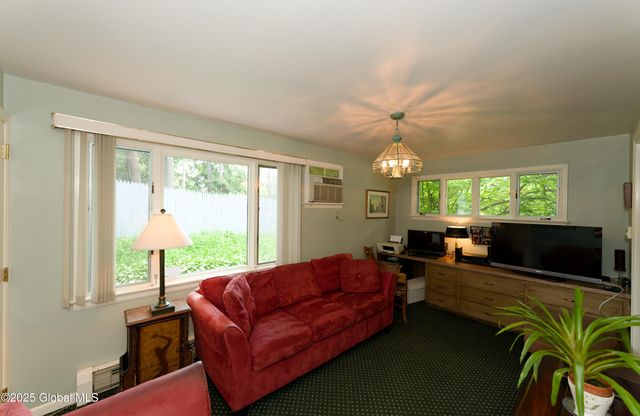 2 24th Street, Troy, NY 12180