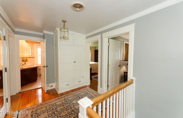2 24th Street, Troy, NY 12180