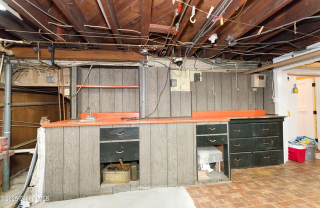 2 24th Street, Troy, NY 12180