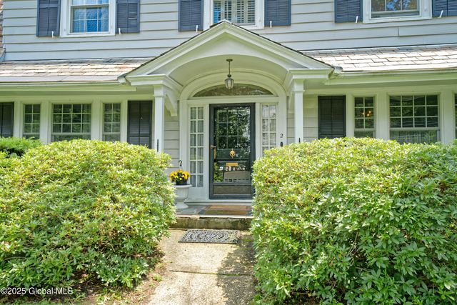 2 24th Street, Troy, NY 12180