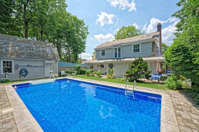 2 24th Street, Troy, NY 12180