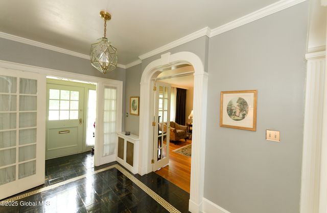 2 24th Street, Troy, NY 12180