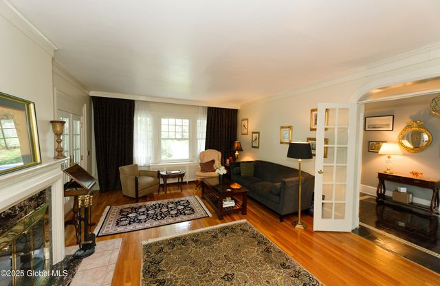 2 24th Street, Troy, NY 12180