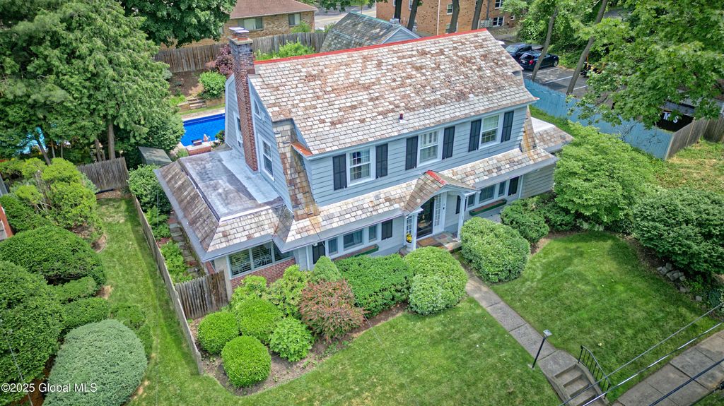 2 24th Street, Troy, NY 12180