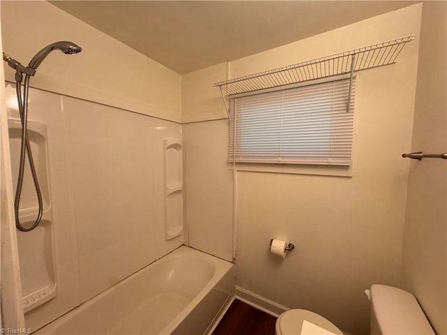 4865 Baux Mountain Road, Winston-salem, NC 27105