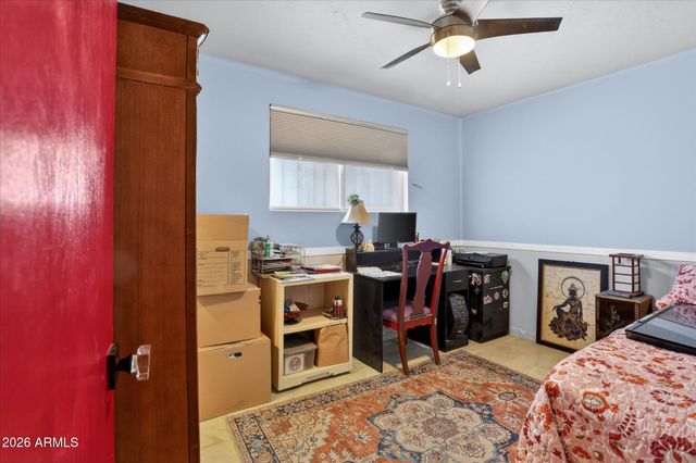806 E MOUNTAIN VIEW Road, Phoenix, AZ 85020
