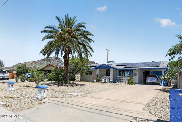 806 E MOUNTAIN VIEW Road, Phoenix, AZ 85020