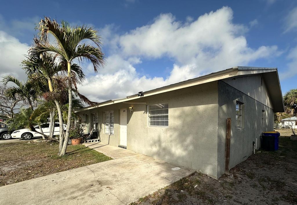 3365 SE Garden Street 3365, Stuart, FL 34997