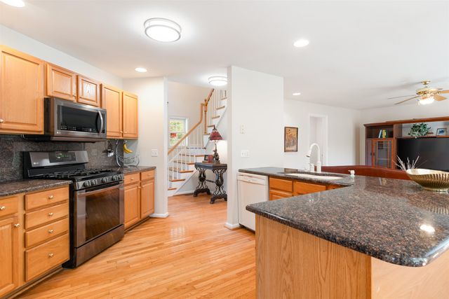 109 Coyote Lane, Williston, VT 05495