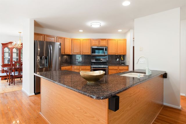 109 Coyote Lane, Williston, VT 05495
