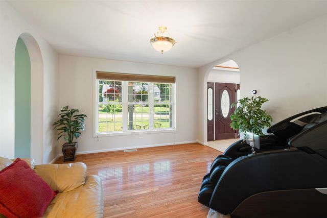 109 Coyote Lane, Williston, VT 05495
