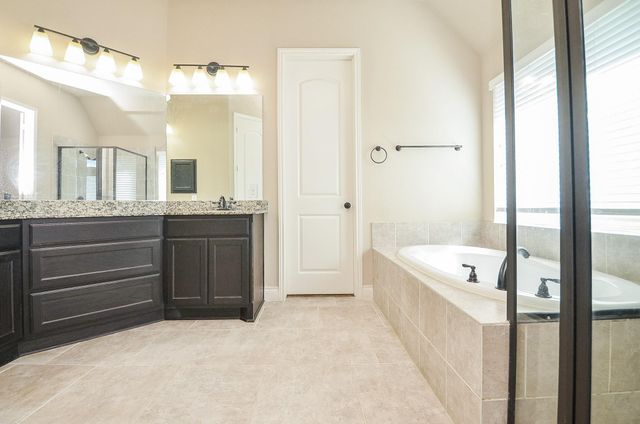 3351 Chandler Hollow Lane, Missouri City, TX 77459