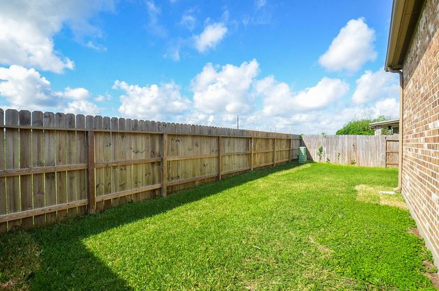 3351 Chandler Hollow Lane, Missouri City, TX 77459