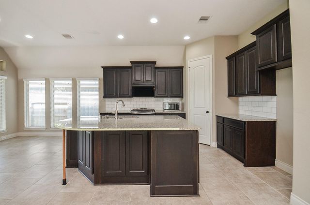 3351 Chandler Hollow Lane, Missouri City, TX 77459