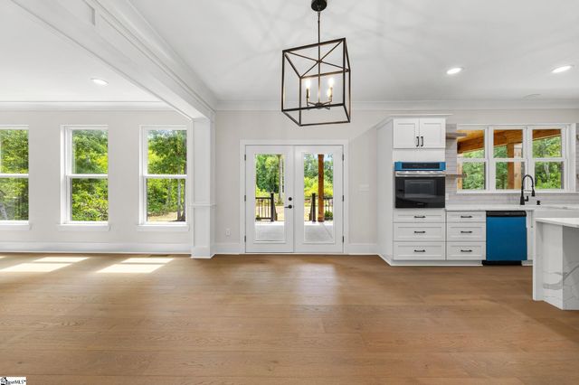 25 Stallings Road, Greenville, SC 29611